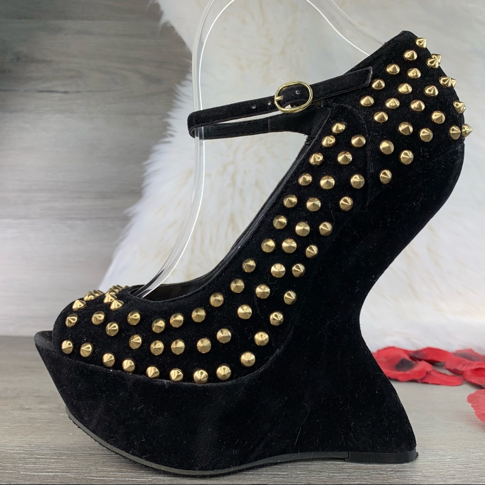 Steve Madden Gamblee Spike Peep Toe Platform Pumps - Picture 2 of 8
